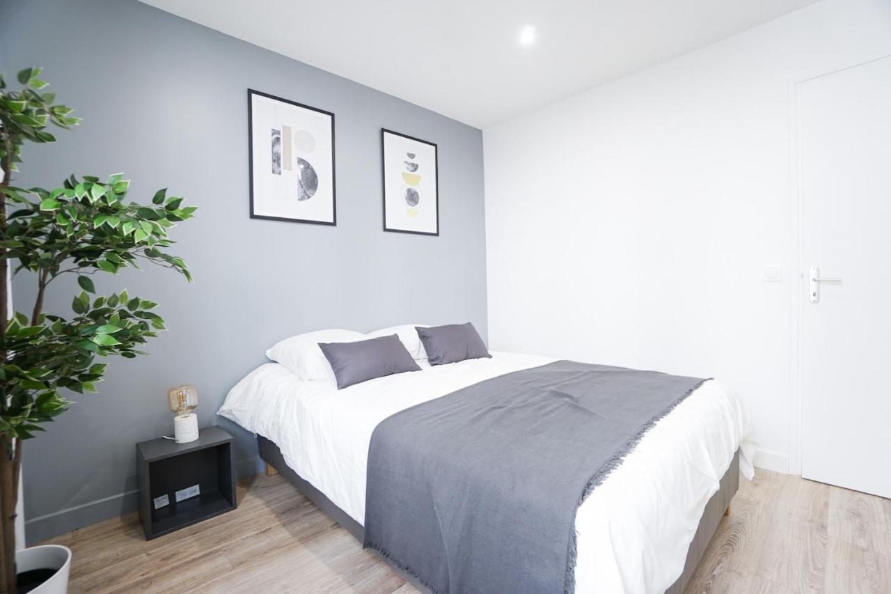 Large apt near Champ de Mars Paris Extérieur photo
